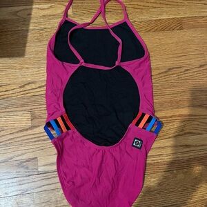 Jolyn Gavin contrast swimsuit size 28